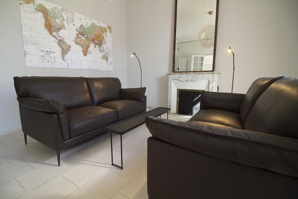 Villa Meridia นีมส์ ภายนอก รูปภาพ